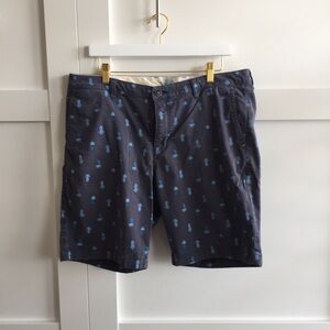 Tommy Bahama pineapple shorts